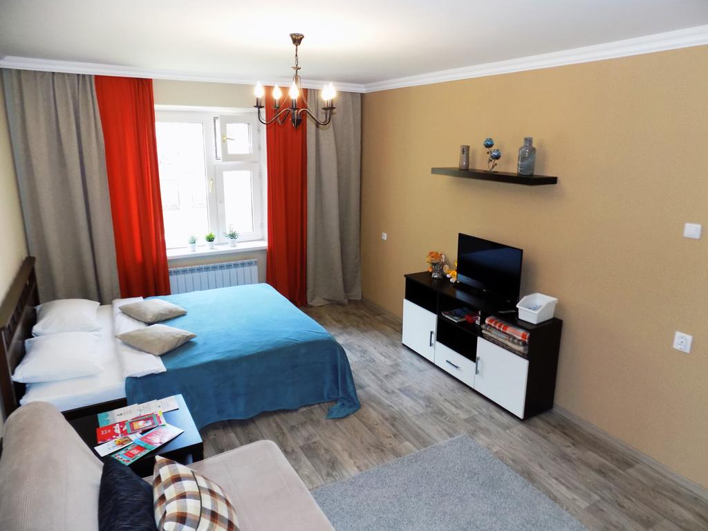 2 Bedroom Apartment On Chetaeva 60, Kazan – Prețuri intended for Calendar De Frumusete 2020