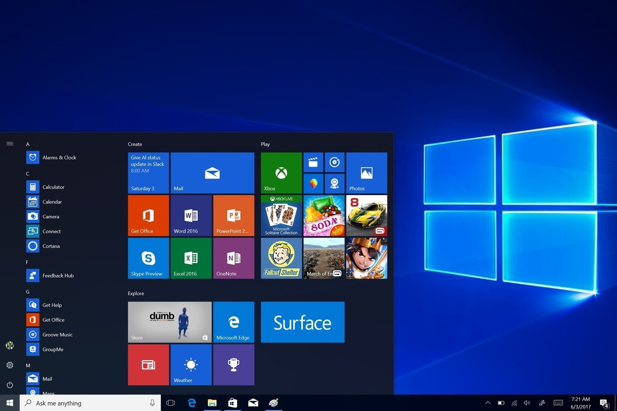 6 Фактов О Windows 10 S И Surface Laptop » Msreview pertaining to Windows 10 Desktop Calendar
