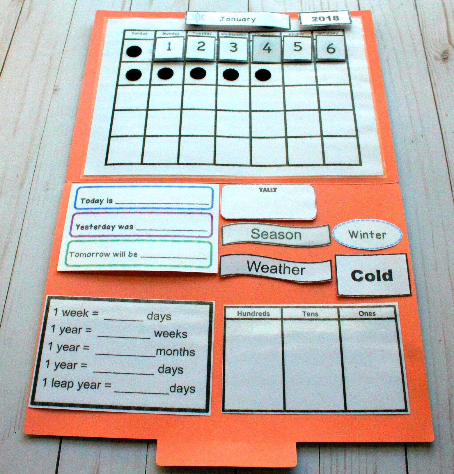 File Folder Free Printable Preschool Calendar | Preschool inside Printable Calendar Numbers For Preschool