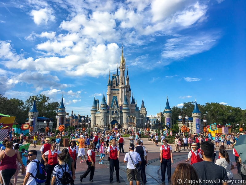 2021 &amp; 2022 Disney World Crowd Calendar | Avoiding The Crowds with 2022 4Q Themepark Attendance