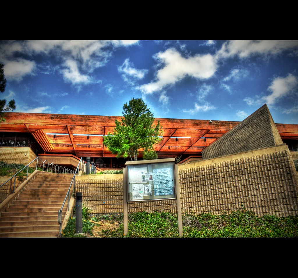Torrey Pines High School | Michael Leung | Flickr in Torrey Pines High School